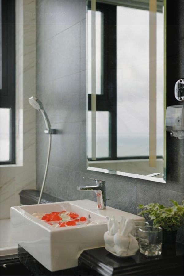 Armin Homes Altara Residences Куи Нхон Екстериор снимка